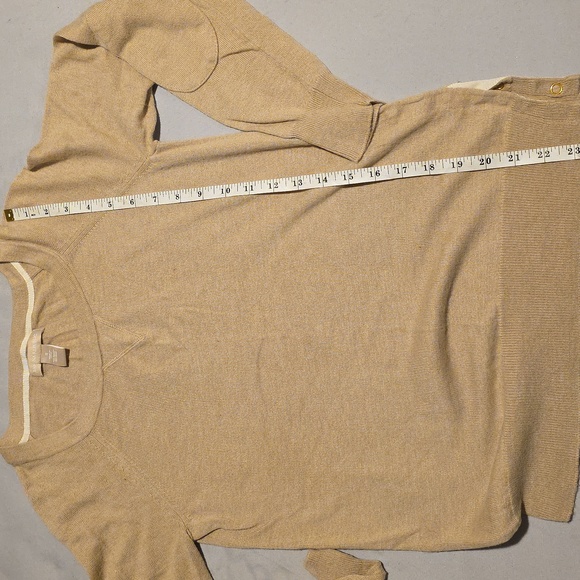 Banana Republic Tan Crew Neck Sweater Classic Knit - Picture 7 of 8